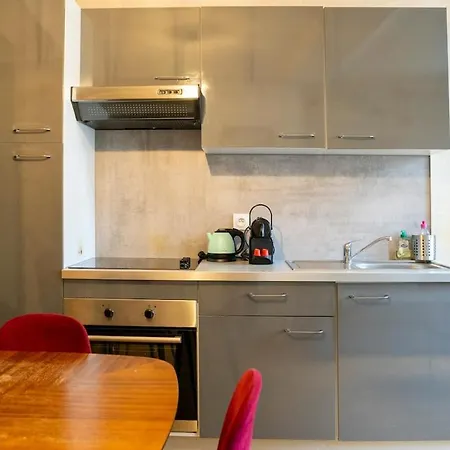 Appartement F2, Centre-ville Historique De *