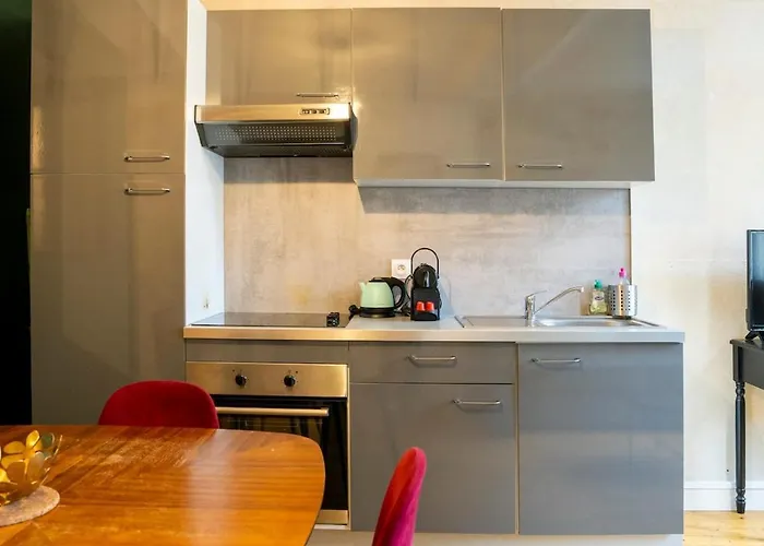 Appartement F2, Centre-ville Historique De *